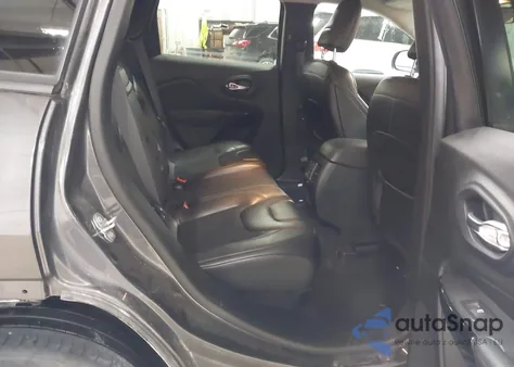 2019 Jeep Cherokee Altitude Fwd z USA, uszkodzony, nr VIN 1C4PJLLB3KD392980